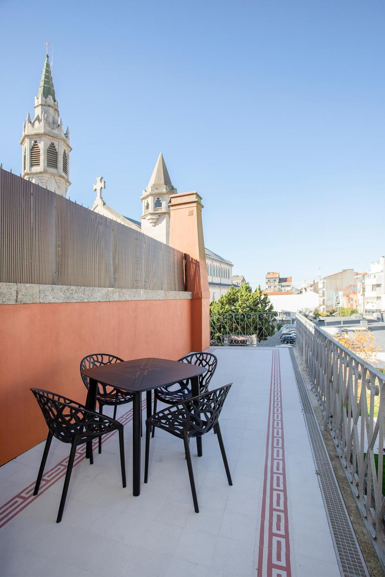 Liiiving In Porto - Balcony Design Apartment Exterior foto