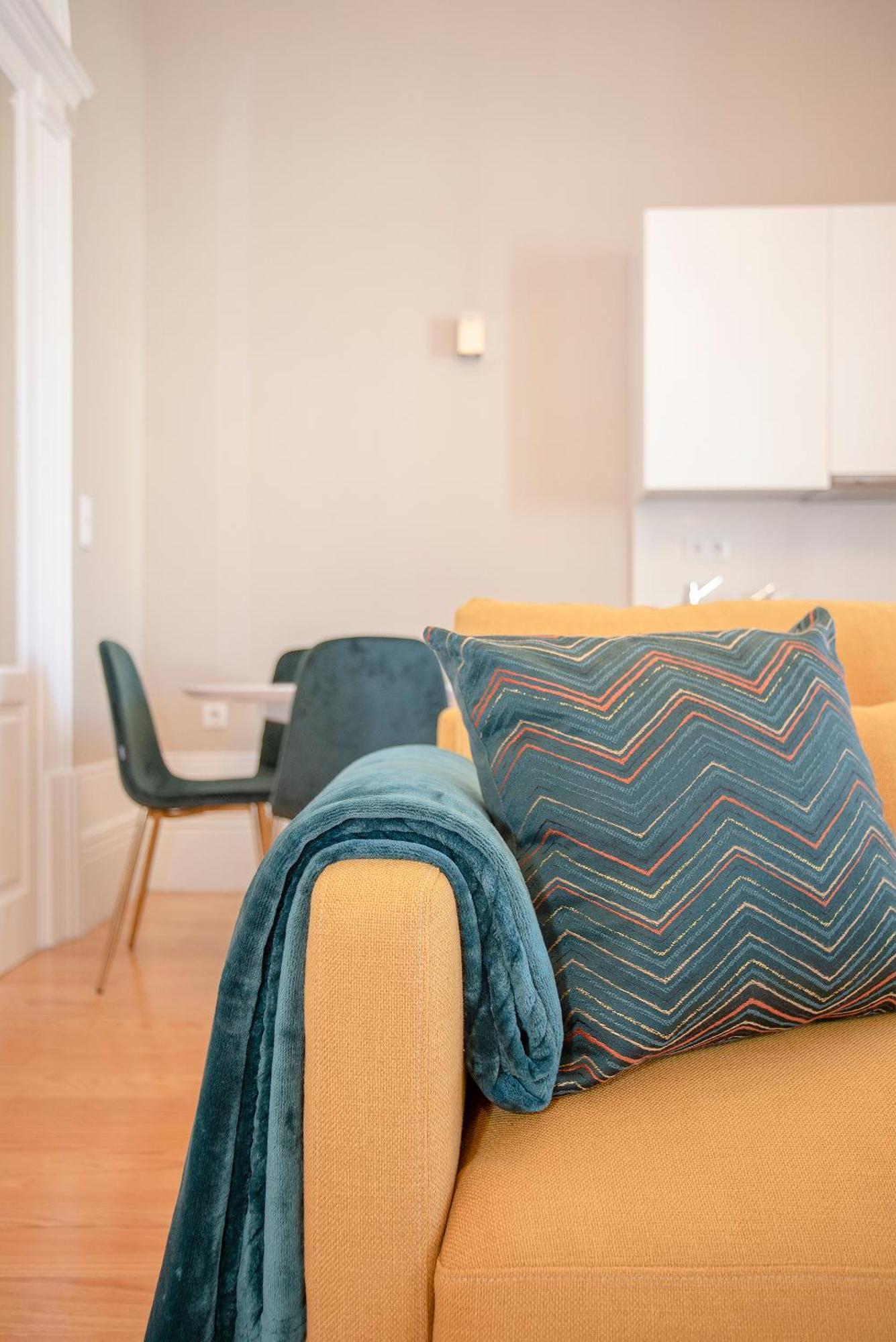 Liiiving In Porto - Balcony Design Apartment Exterior foto